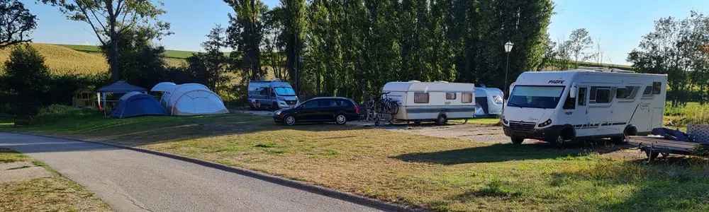 Camping und Stellplatz Finsterhof 
